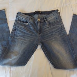 Express Women's Size 8 Mid Rise Denim Leggings